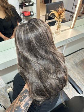 ブレンド 渋谷(BLend) グレージュマチルダボブインナーグレージュ前髪