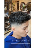シークレットミラーズ(SECRET MIRRORS) フェードカット×バックパーマ