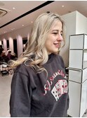 極細ハイライト　ゴールドブロンド　ロングヘア