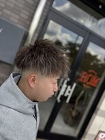 ロム(ROM)&nbsp;ツイストパーマ×スキンフェード