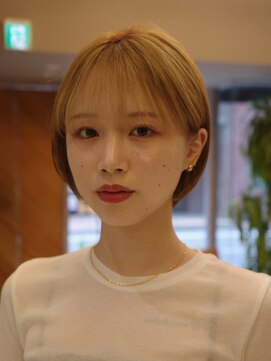 サーカス バイ ビュートリアム 青山(CIRCUS by BEAUTRIUM) ショートボブ/ショート/ハイトーン/ボブ/20代30代40代