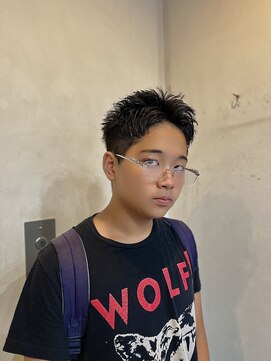 ウム(UMM) スパイキーショート