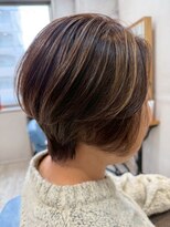 エーアイ 駒込店(Ai)&nbsp;40代にもおすすめ上品ショート/白髪ぼかしハイライト