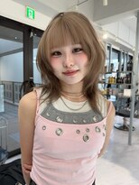 ヴィヴィー 福岡天神店(VIVIE)&nbsp;ミルクティーベージュ/ハッシュカット/ミディアムレイヤー