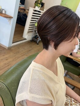 センカンドハウス(hair studio 2nd House)の写真/白髪抑制や育毛を促進にも効果的なカラー剤を使用◎髪/頭皮/肌にも優しいから安全なカラーを楽しめます♪