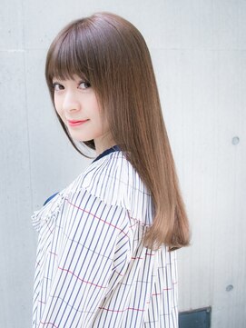 ルティア(Lutia) グラデーションカラー 大人かわいい 重めバング☆