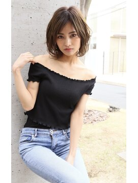 ロエナ(ROENA) 2030代40代50代ウエーブミディアム似合わせカットメルティカラー