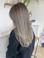 アーブル ヘアーアンドメイク(ARBRE) レイヤーカットハイライトダブルカラー髪質改善トリートメント