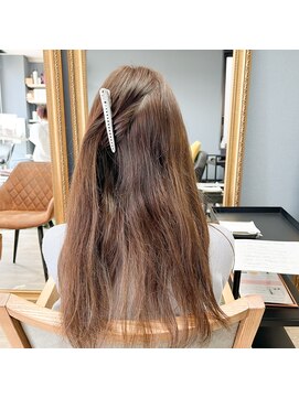 アンフィサンクミル 銀座(AnFye cinq mille) ［AnFye］縮毛矯正×ジュエリーシステムトリートメント