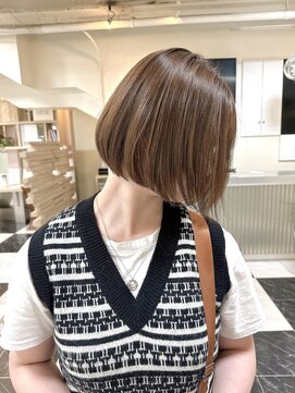 テテ(TETE) ボブ/シンプルボブ/ミニボブ/ブラウンベージュ