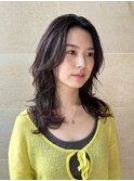 ミディアムレイヤー 顔まわりカット 前髪なし 艶髪 髪質改善