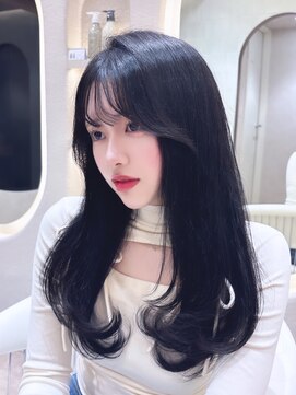 ロンド リリー 銀座(Lond Lily) ◆ミディレイヤーカット/髪質改善/韓国/黒髪/小顔/前髪/銀座