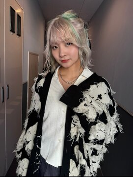 ディーエヌエー バイ エゴル(DiNA by ENGOL) ホワイトベージュ/ミントグリーン/ハイトーンカラー