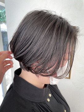 オブヘアージユウガオカ(Of HAIR Jiyugaoka) ショート　ハイライト