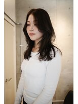 オンリー(ONLY.) 重みを残しつつ動きのあるレイヤーカット yukari