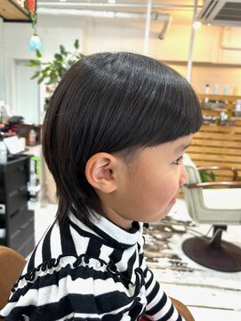 コンフィープラス(comfy plus) キッズカット刈り上げ女子マッシュウルフヘアー