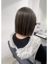 リリー バイ アオ(Lilly by AO)&nbsp;グレージュのバレイヤージュカラー