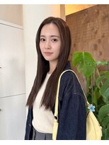 零秒女髪 千里丘店&nbsp;艶やかな透明感が光る美髪ロングスタイル髪質改善艶髪艶感