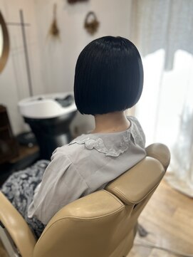 ナナホシ(NANAHOSI) 前下がりボブ