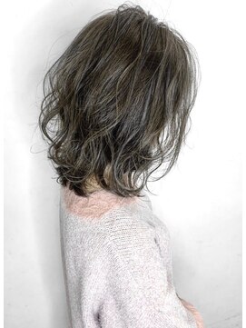 ソース 梅田(SOURCE) 【SOURCE】ゆるふわグレージュ