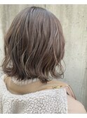 ベージュ×ハイライト