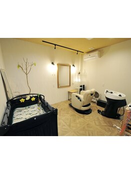 【赤ちゃんやお子様連れも大歓迎♪】ベビーカーOK◎ベビーベッド完備◎完全個室の広々空間が魅力的☆