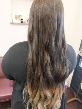 ビーヘアー(BE hair) 先っぽグラデーション