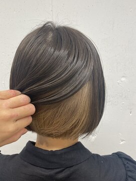 アンドブルー(and blue) インナーカラー×ボブ