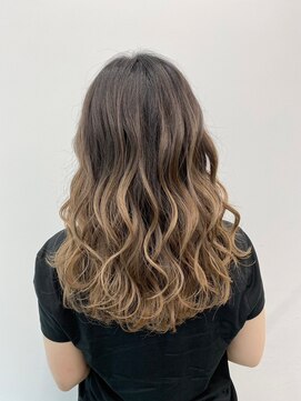 アンブルリュクス 中野(amble luxe) 髪質改善/インナーカラー/ショート/前髪カット/ブリーチ/中野
