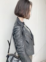 ルーファス メグロ(Ruufus Meguro) ハイライトカラー×グレージュ/大人かっこいいボブ/30代40代