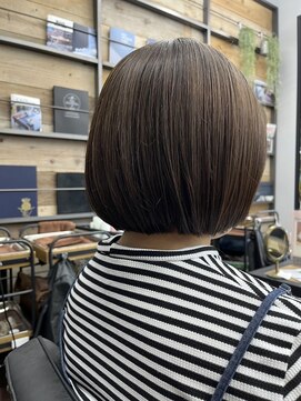 クロムス(clomus) 【clomus】シアベージュとミニボブ