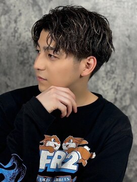 プレミアムバーバー 原宿店(PREMIUM BARBER produce by HIRO GINZA) ツイストメッシュセンターパート