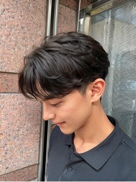 キングオブヘア バイ ノイズ 梅田茶屋町店(KING of hair by NOISM) *NOISM波巻きツイストスパイラルツーブロックセンターパート