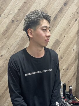 グラット(grAt) 【森】ホワイトメッシュパーマ