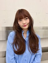 ヒュー 広島(HEW)&nbsp;くびれフェイスレイヤーハッシュカットロングへア20代30代