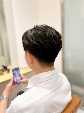 サム 横浜 大倉山(Sum) センターパート/メンズ/メンズカット/刈り上げ
