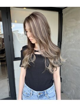 ヌエン 渋谷(NU/EN) 外国人風筋感たっぷりコントラストハイライト