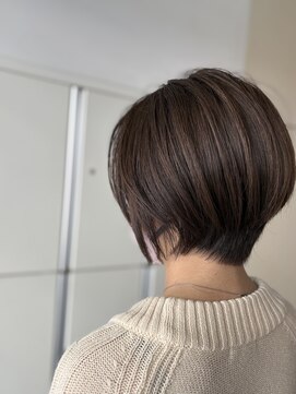 ディシェーレローブ(die Schere Lob) 襟足スッキリショートボブ