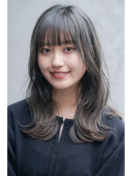 【グレージュカラー】