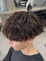 オーバル ジングウマエ(OVARL jingumae)&nbsp;波巻きシャドウパーマラウンドマッシュ