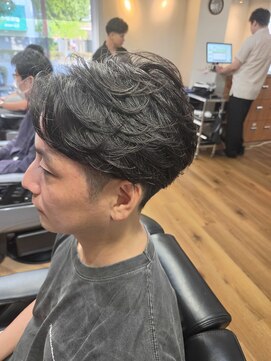 スリーク 吹田店(Sleek) フェザースタイル
