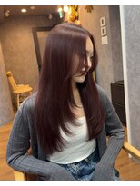 ココア(cocoa) 深みワインレッドカラー×レイヤースタイル
