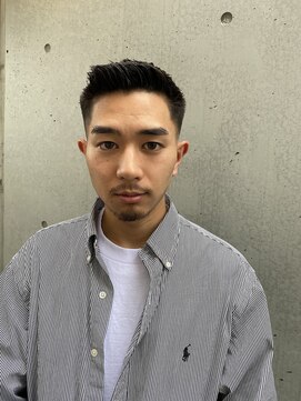 タケシズバーバー(BARBER) ショートスキンフェード
