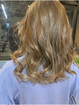 エイト 金沢店(EIGHT kanazawa) 【EIGHT金沢】お客様スタイル_デザインカラー【美沙季】