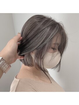 ティティヘアーコーディネート(Titi hair coordinate) 曽田遥菜　外国人風３Dハイライトカラー