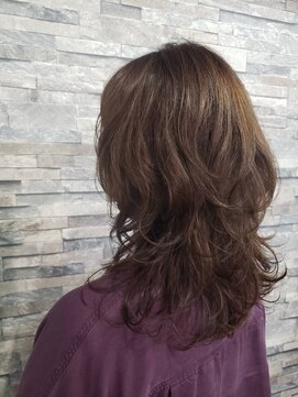 ヴィソップ(V.S.O.P) 【ロング】安全毛染めで魅了される、パーマ風女子