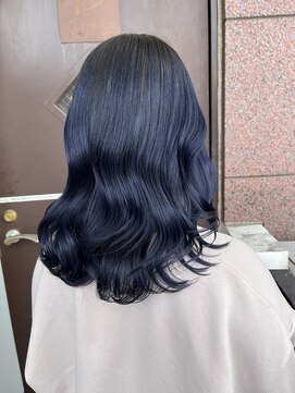 サロンドミルク 溝の口店(salon de MiLK) 10代20代/色落ちも可愛いネイビーブルー［溝の口］