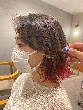 エン(eNN) 大人ミディアム/20代30代のインナーカラー/前髪レイヤー