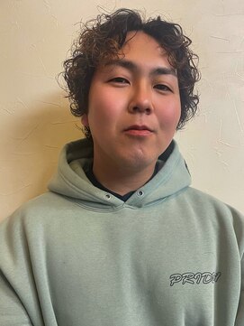 メッツォ (Mezzo) パーマ