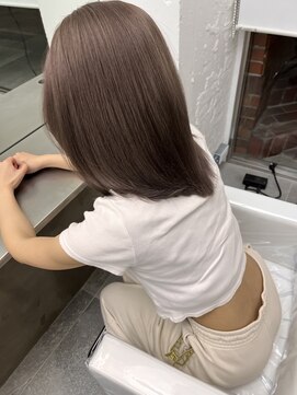 ルートエイチ 市川(Root H) 前髪マチルダボブピンクベージュインナーグレージュ